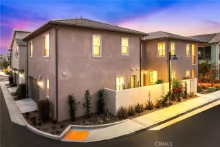 Photo #2: OC25163294 Listing 