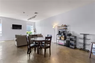 Photo #3: OC25163624 Listing 