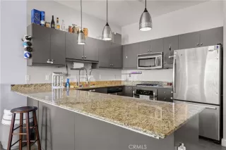 Photo #5: OC25163624 Listing 