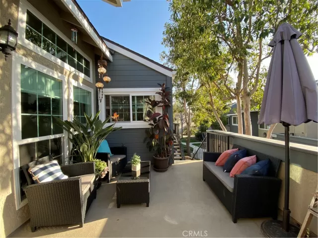 MLS: OC25163771 Condo For Sale