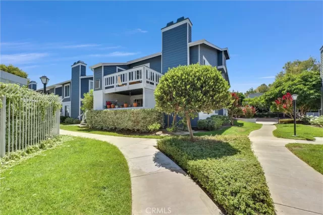 MLS: OC25163905 Condo For Sale