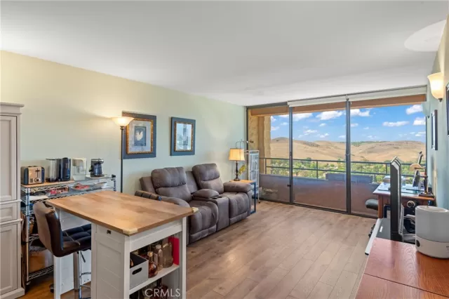 MLS: OC25164029 Condo For Sale