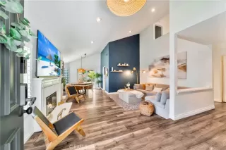 Photo #2: OC25164348 Listing 