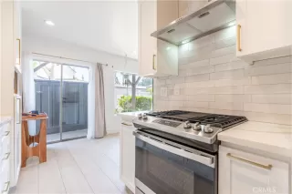 Photo #5: OC25164657 Listing 