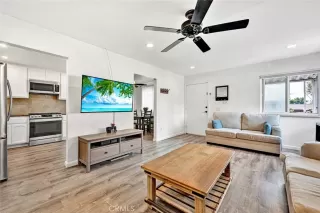 Photo #2: OC25164782 Listing 