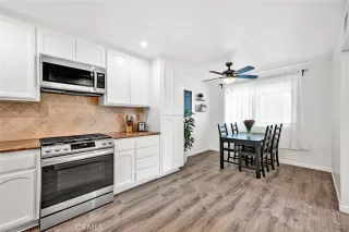 Photo #5: OC25164782 Listing 