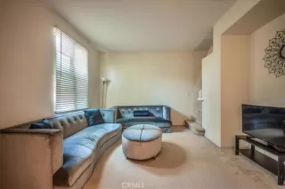 Photo #3: OC25164994 Listing