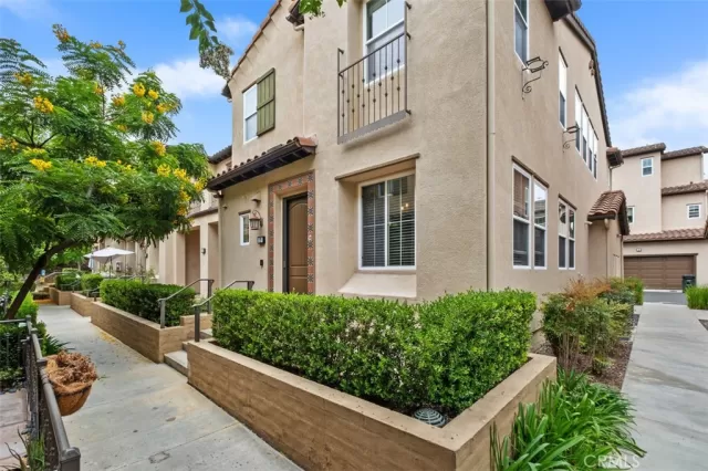 MLS: OC25165130 Condo For Sale