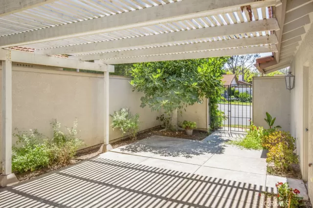 MLS: OC25165188 Condo For Sale