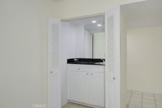 Photo #5: OC25165188 Listing