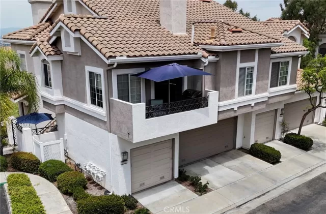 MLS: OC25165208 Condo For Sale