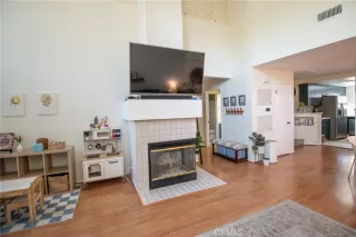 Photo #6: OC25165467 Listing