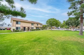 Photo #2: OC25165517 Listing