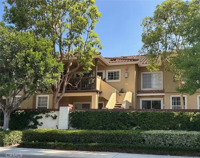 MLS: OC25165777 Condo For Sale