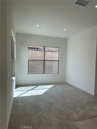 Photo #4: OC25166172 Listing 