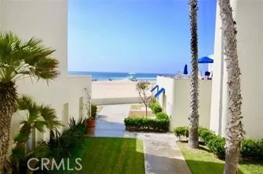 MLS: OC25166297 Condo For Sale
