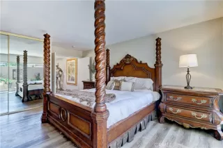 Photo #6: OC25166341 Listing 