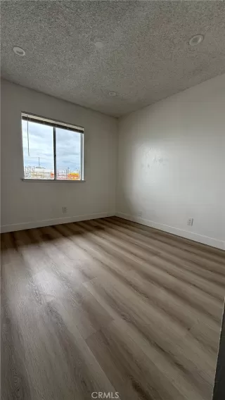 Photo #3: OC25166346 Listing 