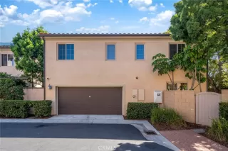 Photo #1: OC25166453 Listing