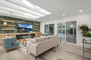 Photo #1: OC25166462 Listing