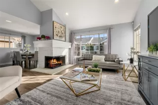 Photo #2: OC25166744 Listing 