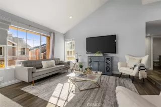 Photo #3: OC25166744 Listing 