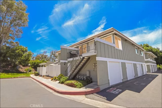 MLS: OC25166750 Condo For Sale