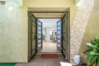 Photo #4: OC25167096 Listing 