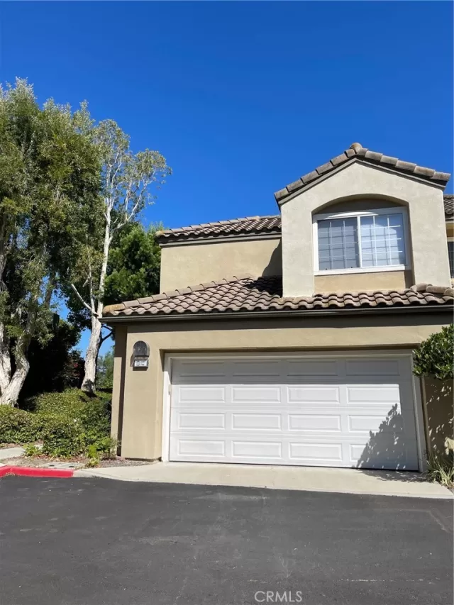 MLS: OC25167221 Condo For Sale