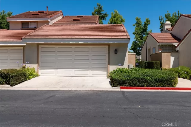 MLS: OC25167262 Condo For Sale