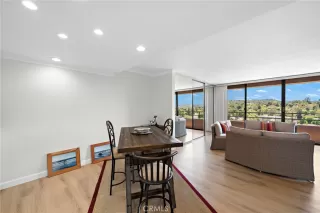 Photo #6: OC25167756 Listing 