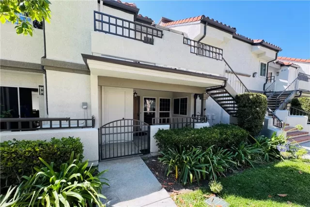 MLS: OC25167823 Condo For Sale