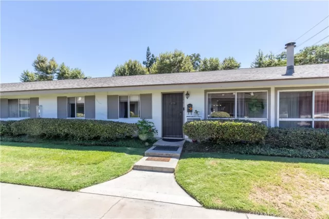 MLS: OC25167852 Condo For Sale