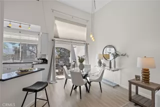 Photo #4: OC25167985 Listing