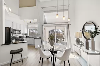 Photo #6: OC25167985 Listing