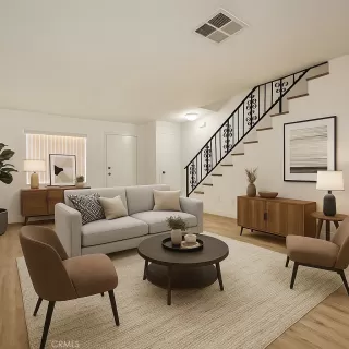 Photo #4: OC25168110 Listing 