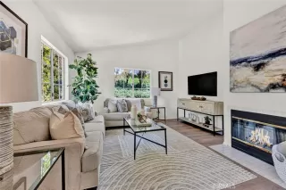 Photo #1: OC25168212 Listing 