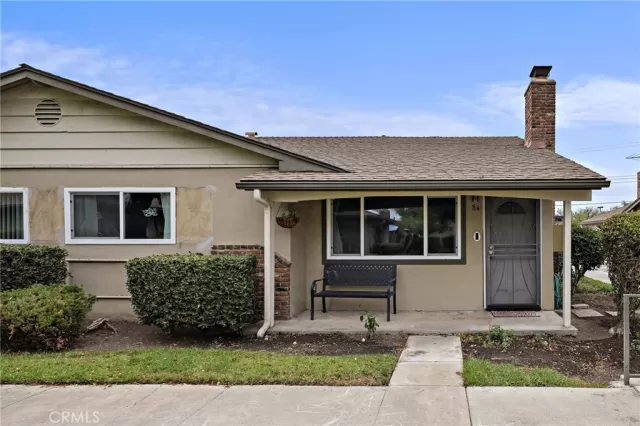 MLS: OC25168306 Condo For Sale