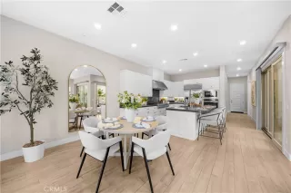 Photo #6: OC25168312 Listing 