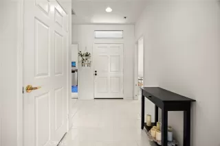 Photo #4: OC25168479 Listing 