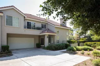 More Details about MLS # OC25168560 : 54 MORNING GLORY