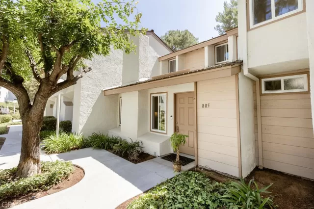 MLS: OC25168639 Condo For Sale