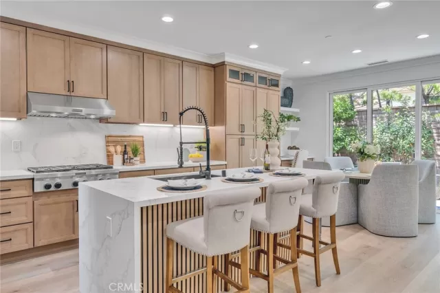 MLS: OC25168741 Condo For Sale