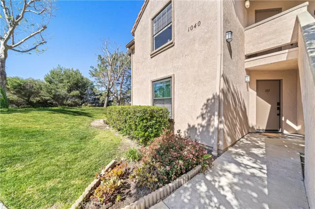 MLS: OC25168913 Condo For Sale