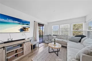 Photo #4: OC25168913 Listing 