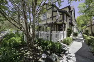 More Details about MLS # OC25168929 : 80 THREE VINES COURT