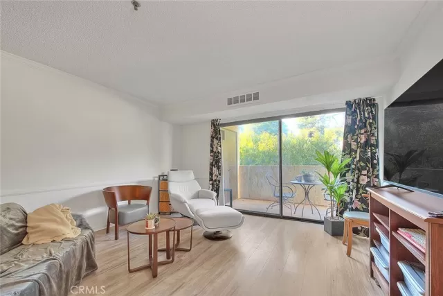 MLS: OC25168993 Condo For Sale