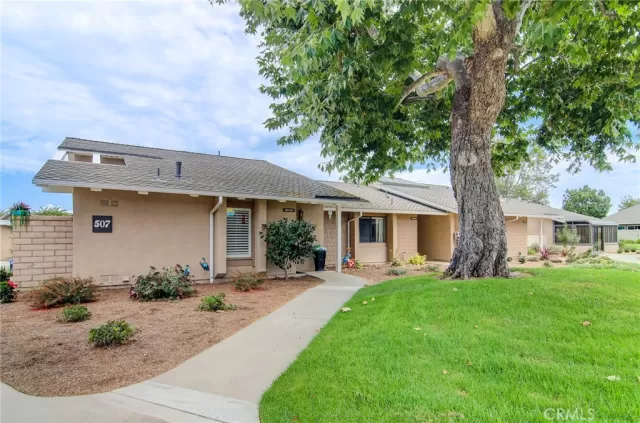 MLS: OC25169135 Condo For Sale