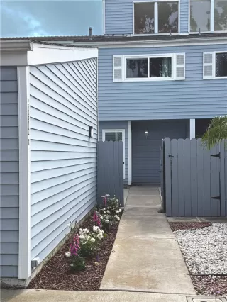 Photo #3: OC25169271 Listing 