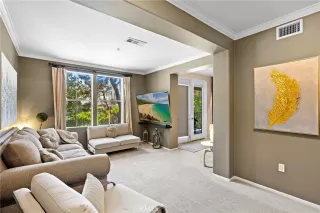 Photo #1: OC25169436 Listing 